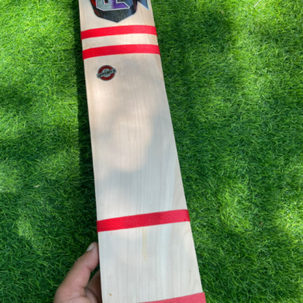 DIAMOND CUT PLAYERS EDITION - HARD TENNIS BAT